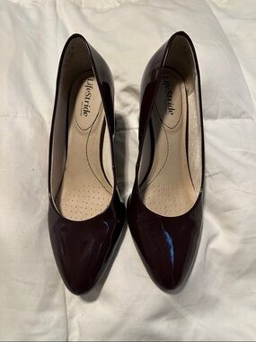 Life Stride Burgundy Patent Pointed-Toe Heels